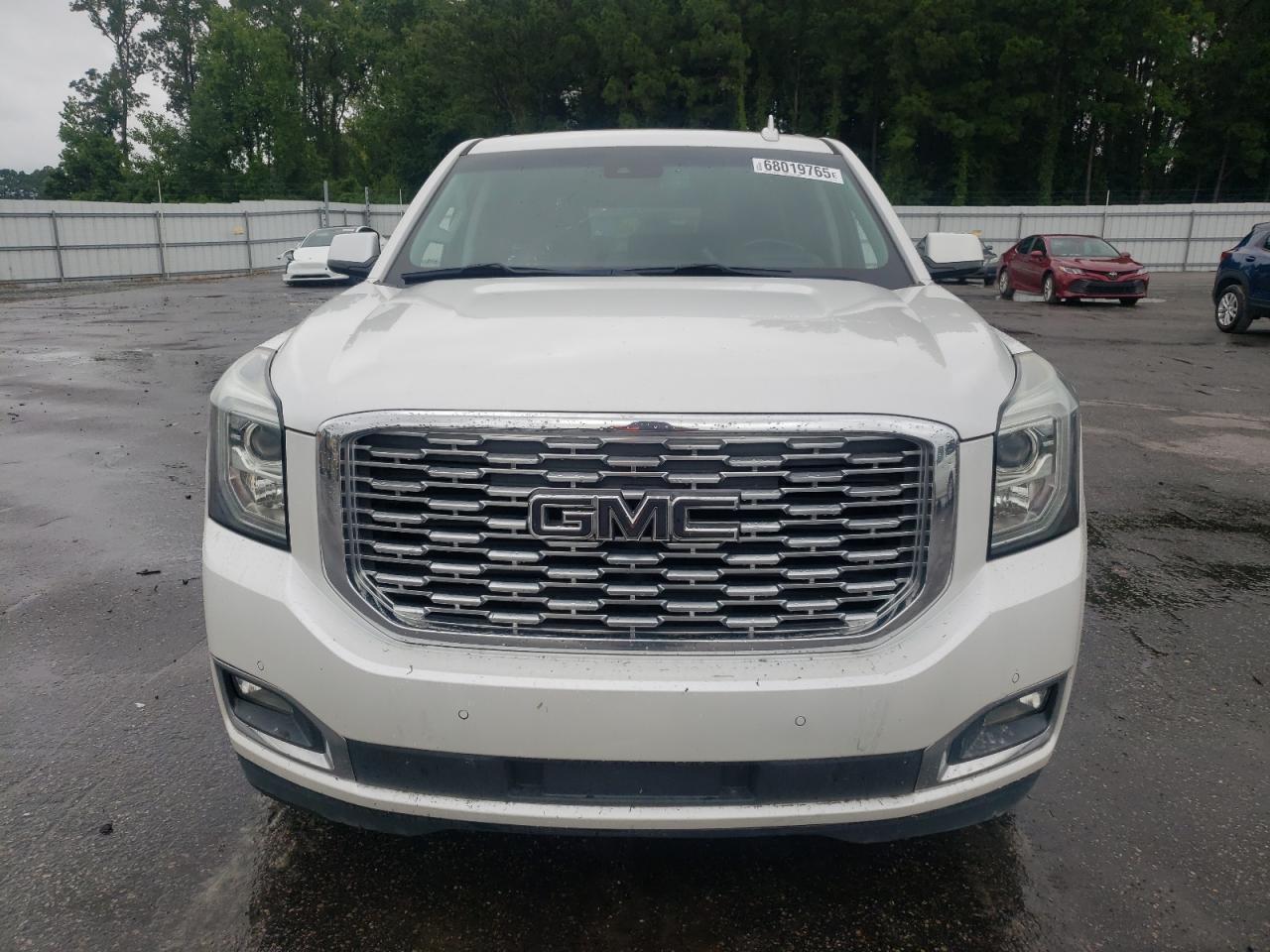 2018 GMC Yukon Xl Denali - Image 5