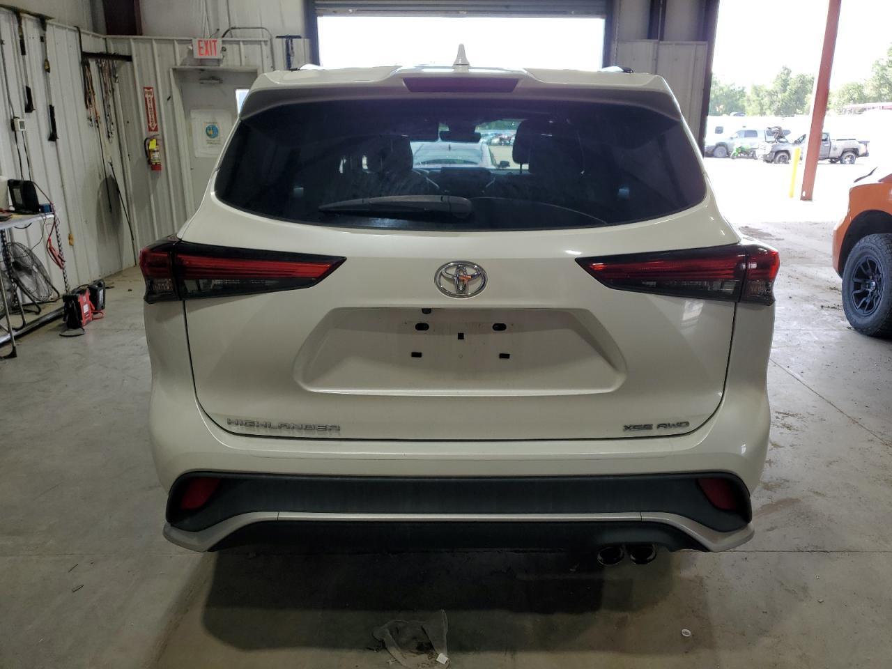 2021 Toyota Highlander Xse - Фото 6