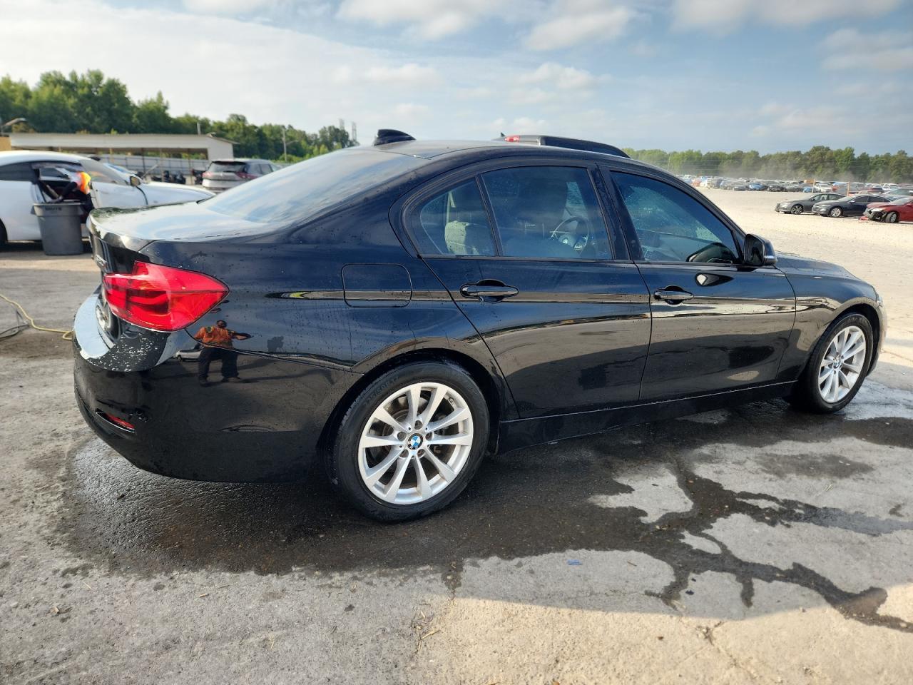 2018 BMW 320 I - Фото 3
