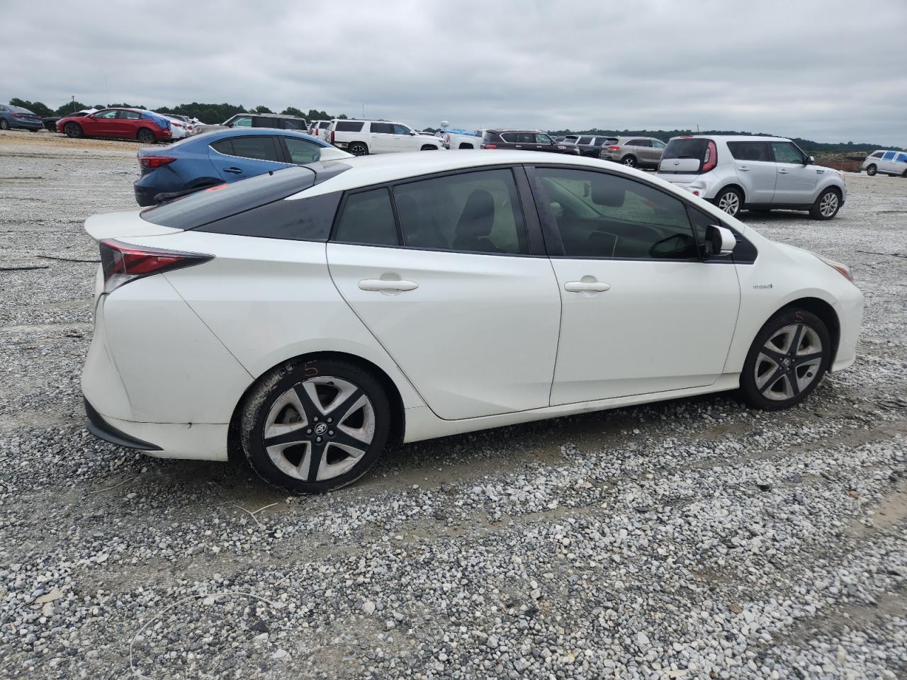 2016 Toyota Prius - Фото 3