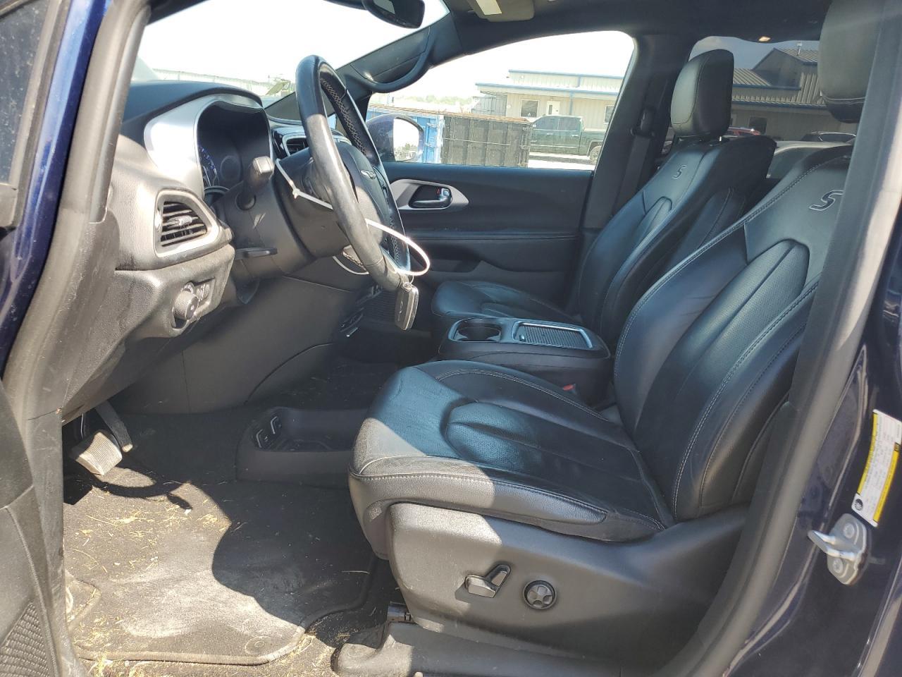 2020 Chrysler Pacifica Touring L Plus - Фото 7