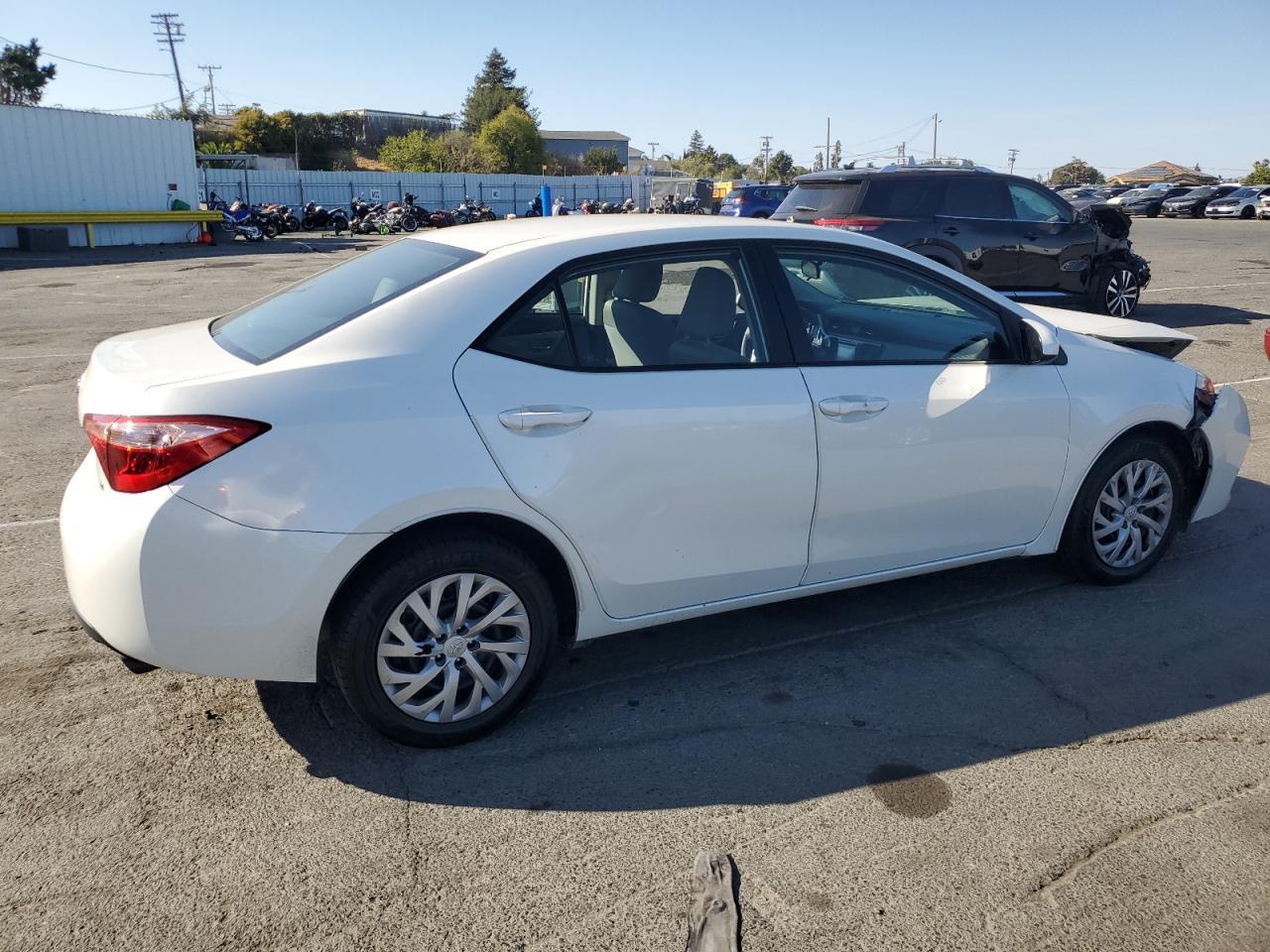 2019 Toyota Corolla L - Фото 3