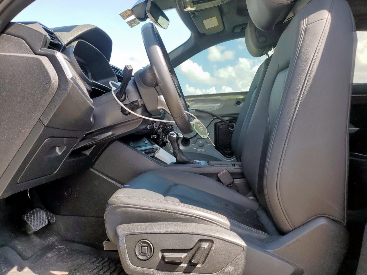 2020 Audi Q3 Premium Plus S-Line - Image 7