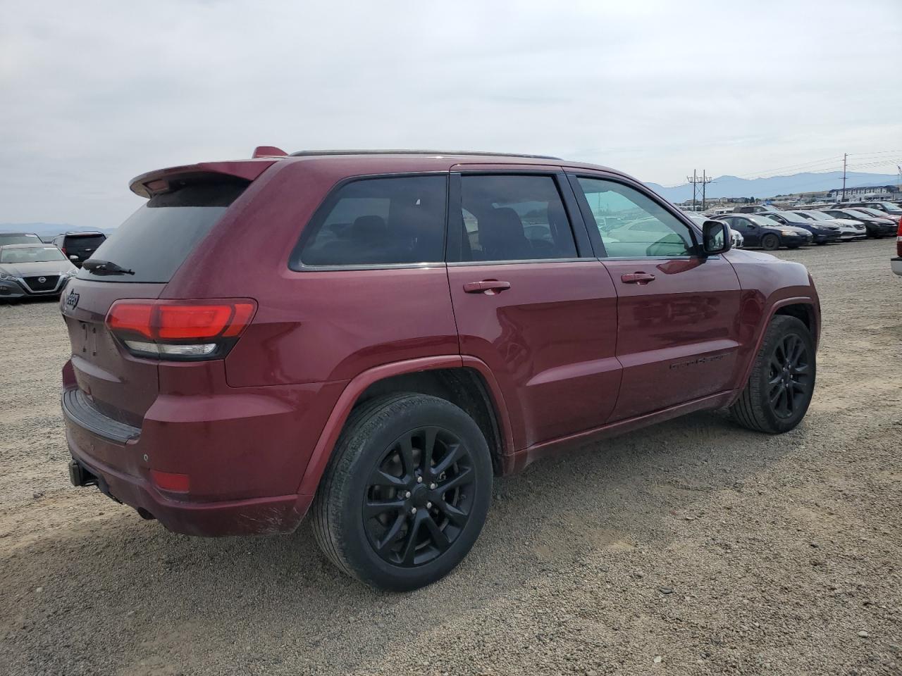 2017 Jeep Grand Cherokee Laredo - Фото 3