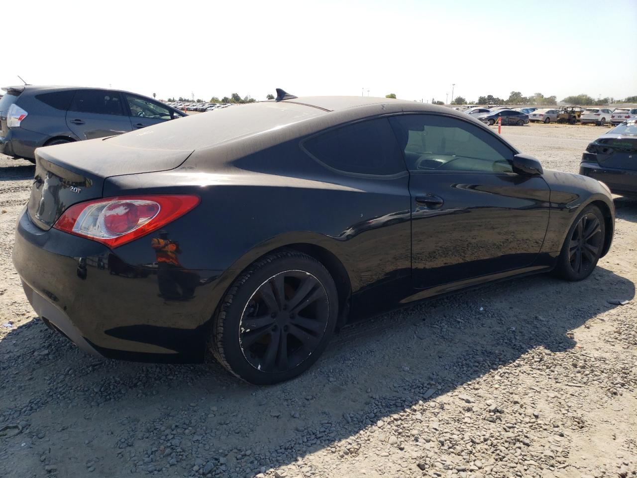 2011 Hyundai Genesis Coupe 2.0T - Фото 3