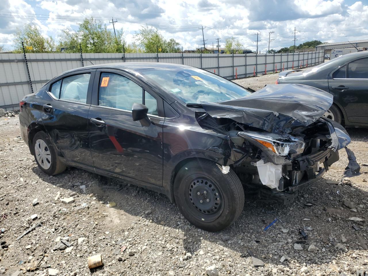 2024 Nissan Versa S - Фото 4