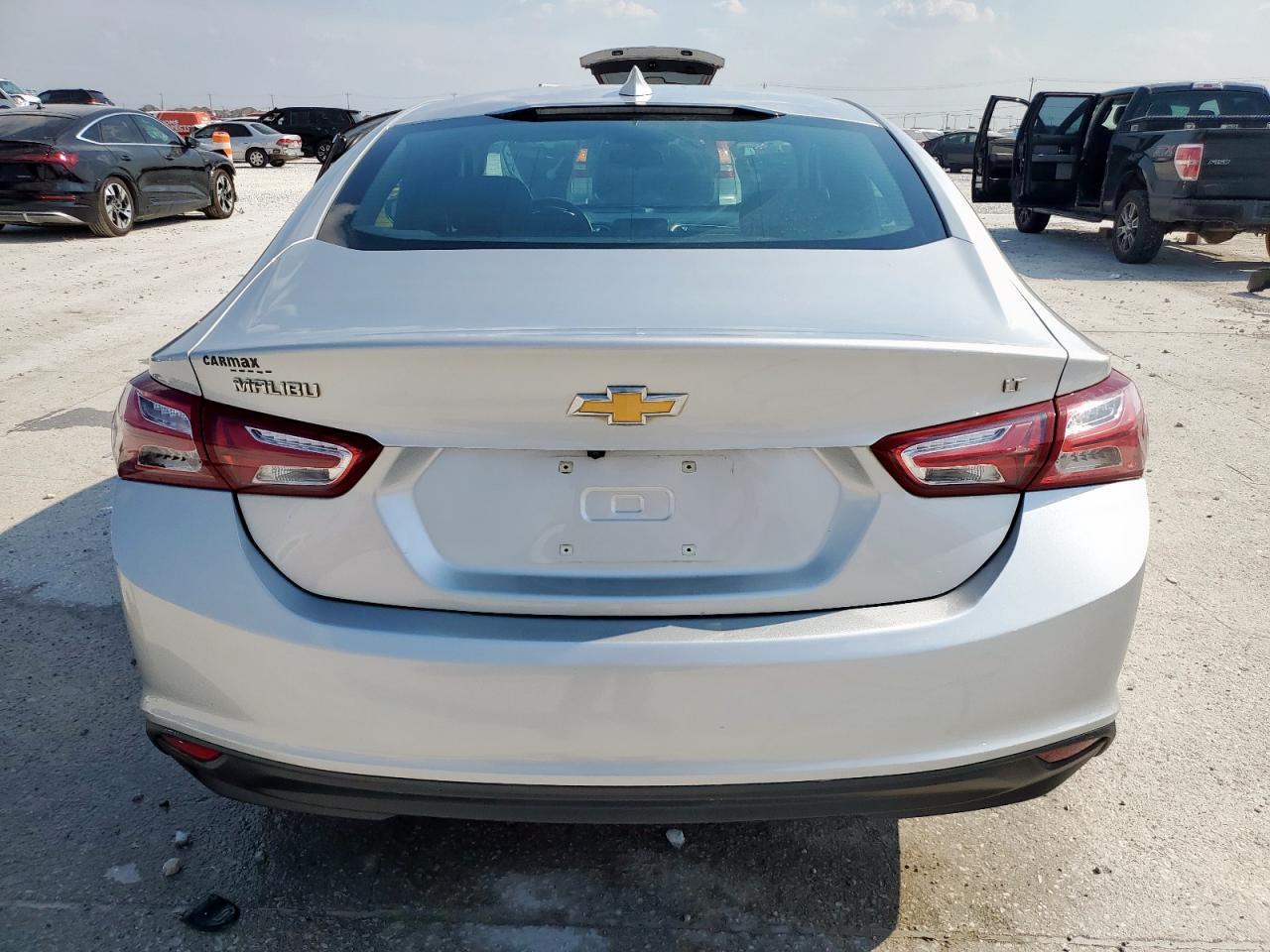 2020 Chevrolet Malibu Lt - Фото 6