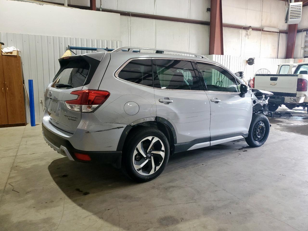 2023 Subaru Forester Touring - Image 3