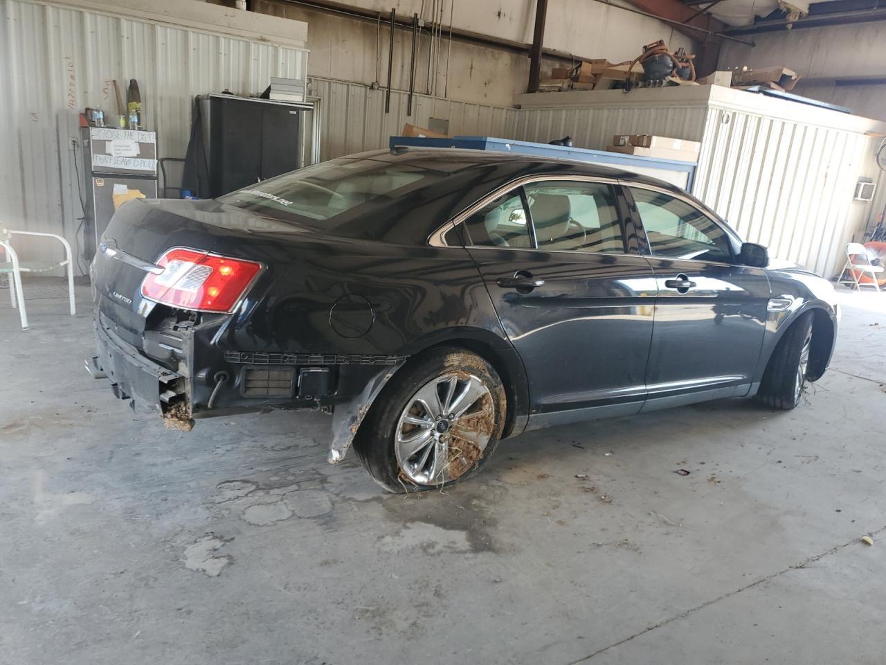 2010 Ford Taurus Limited - Image 3