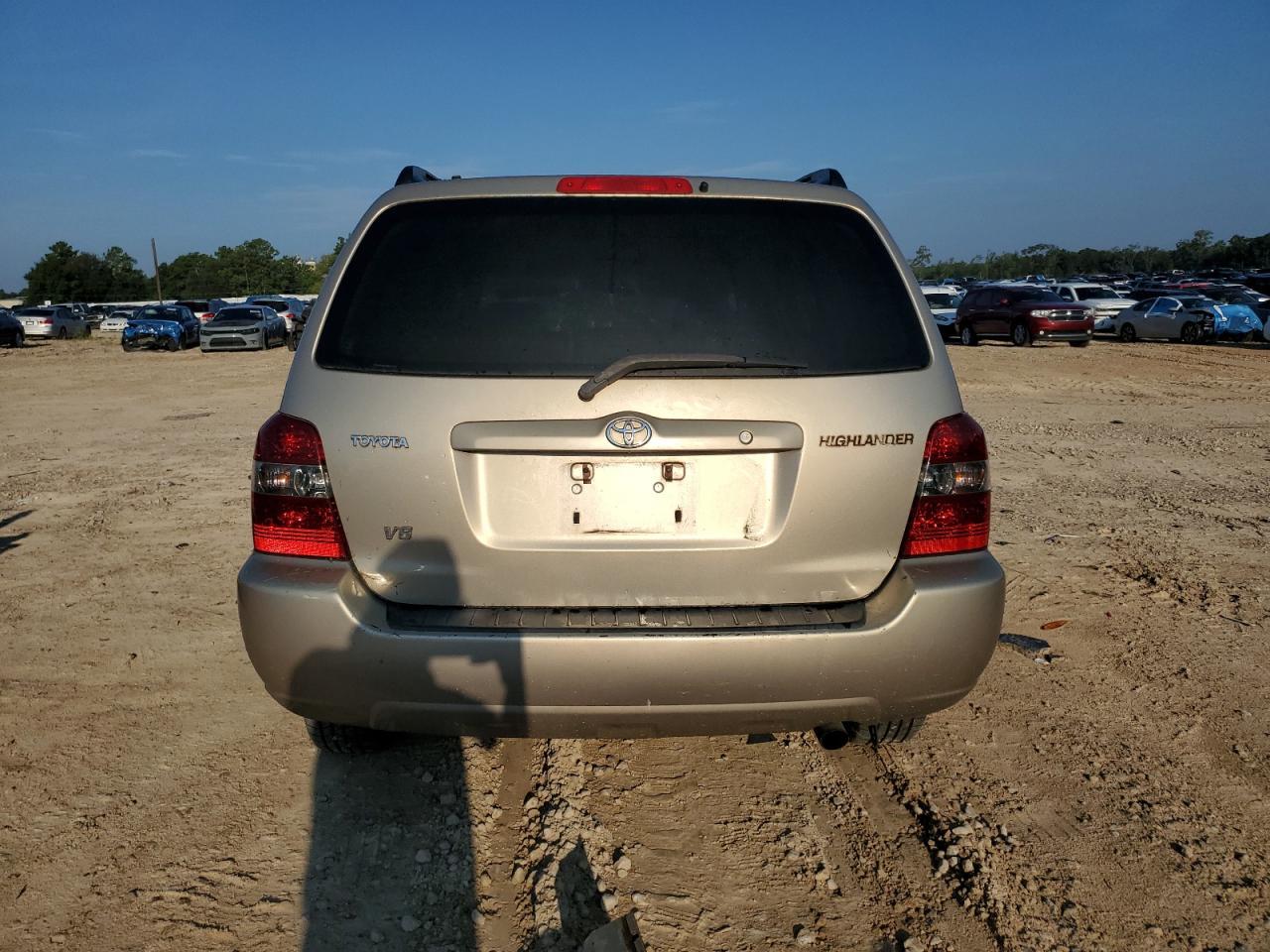2004 Toyota Highlander Base - Фото 6