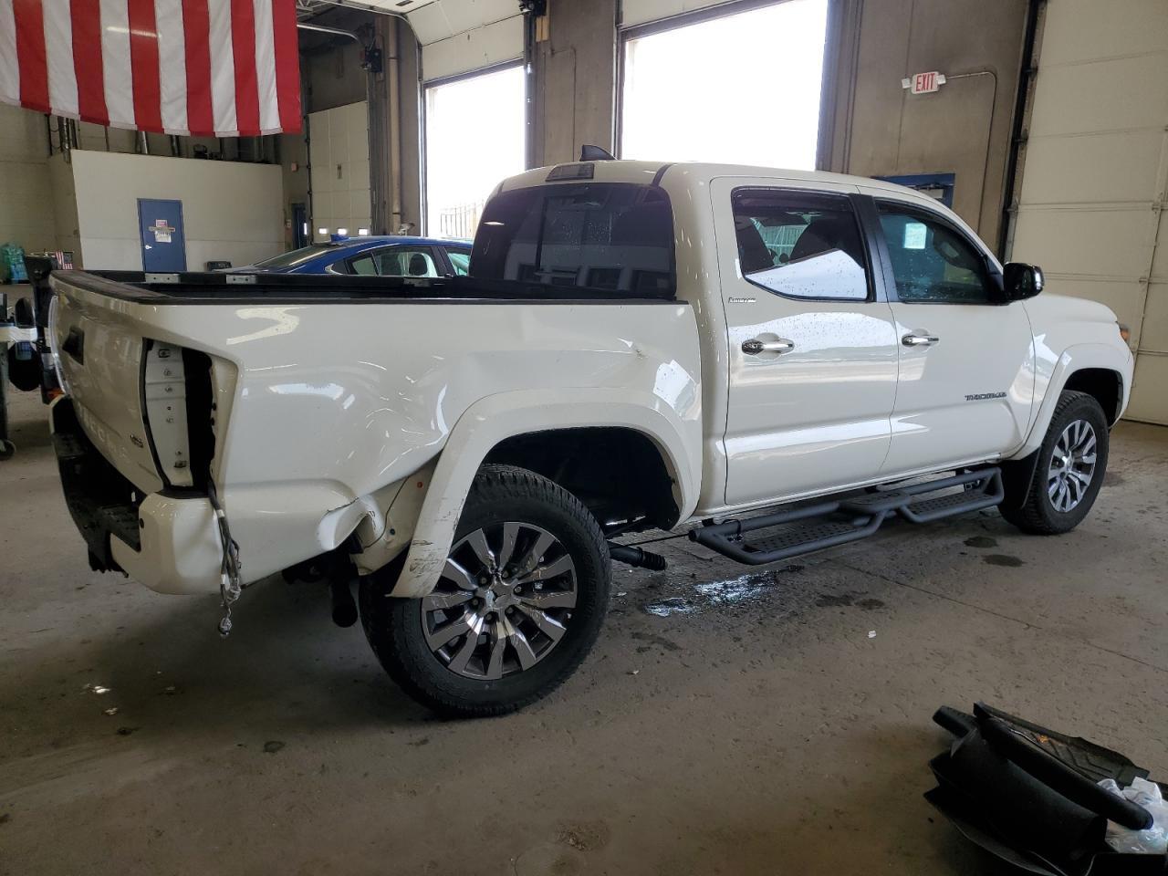 2021 Toyota Tacoma Double Cab - Фото 3
