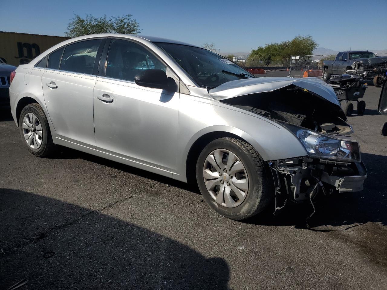 2012 Chevrolet Cruze Ls - Фото 4