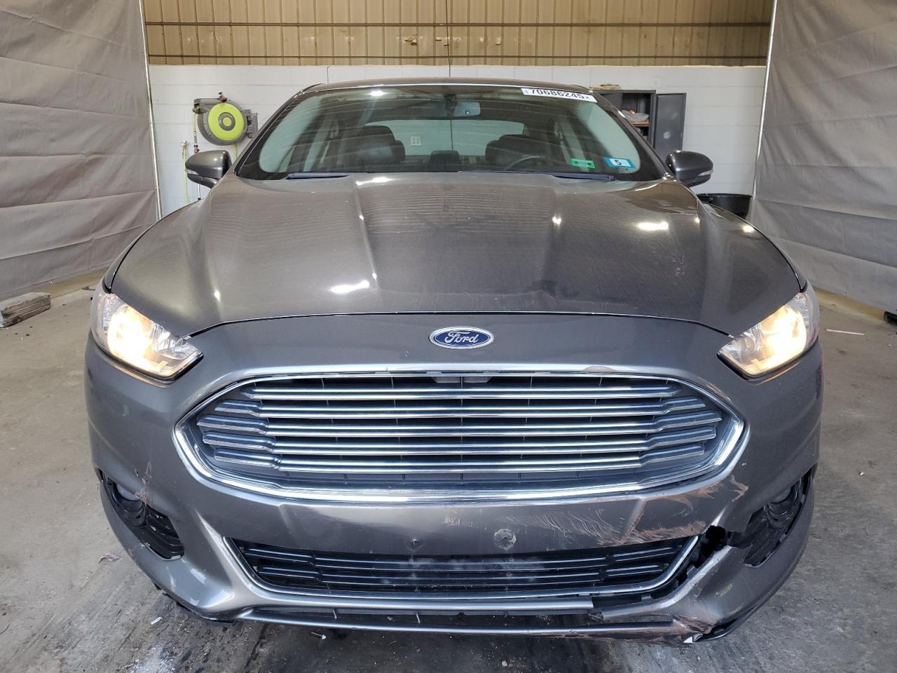 2013 Ford Fusion Titanium - Image 5