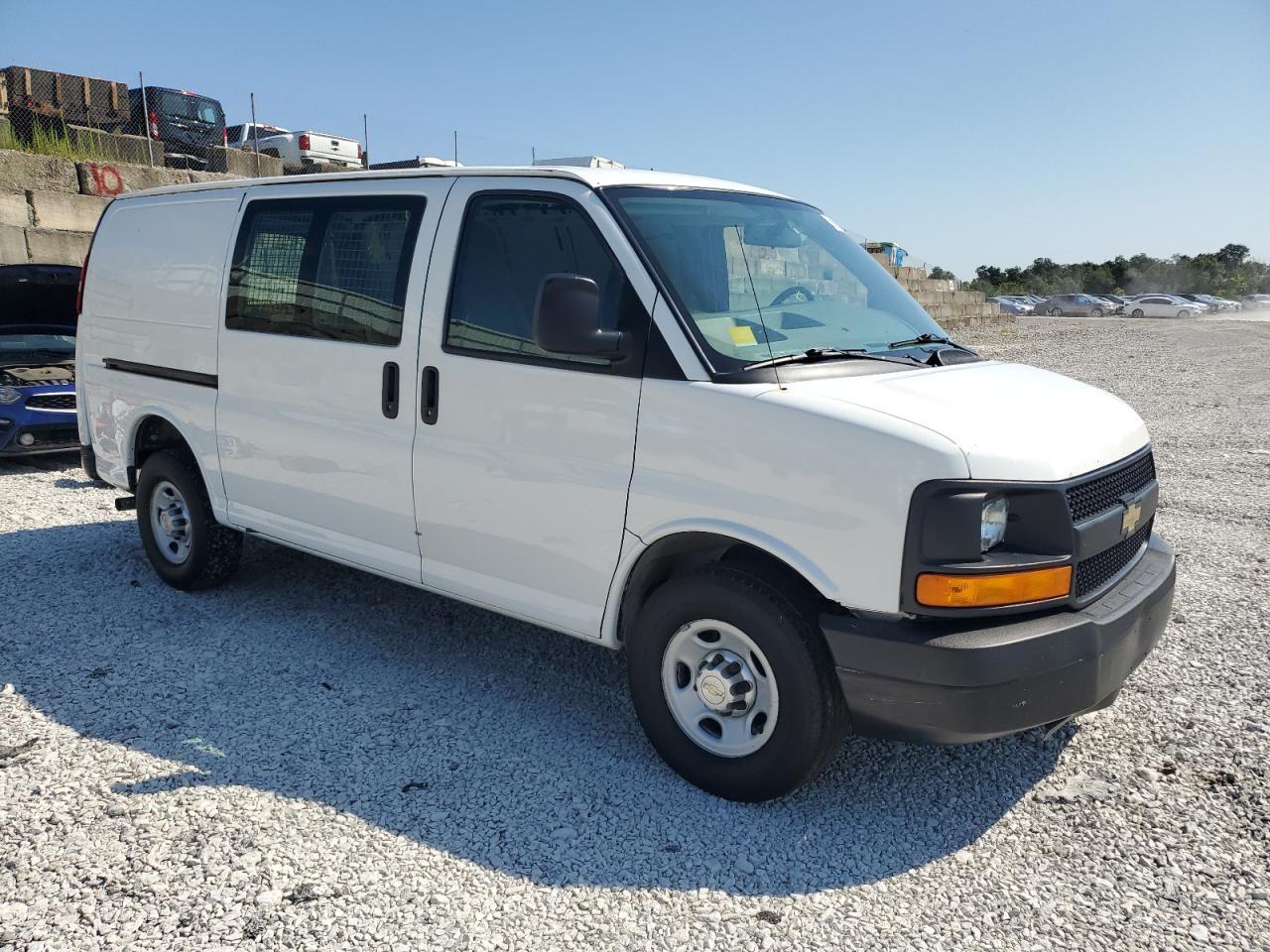 2014 Chevrolet Express G2500 - Фото 4