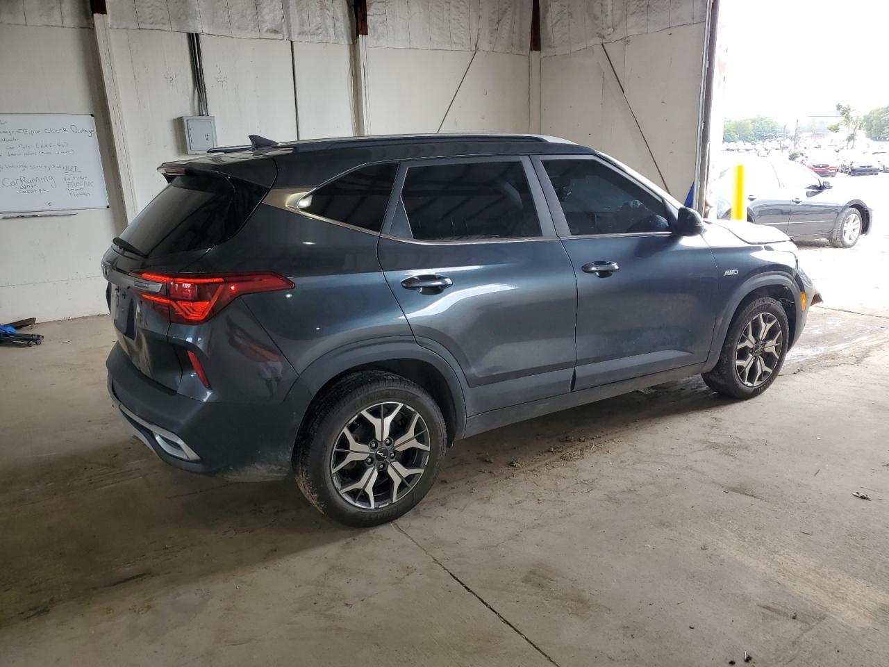 2022 Kia Seltos Ex - Фото 3
