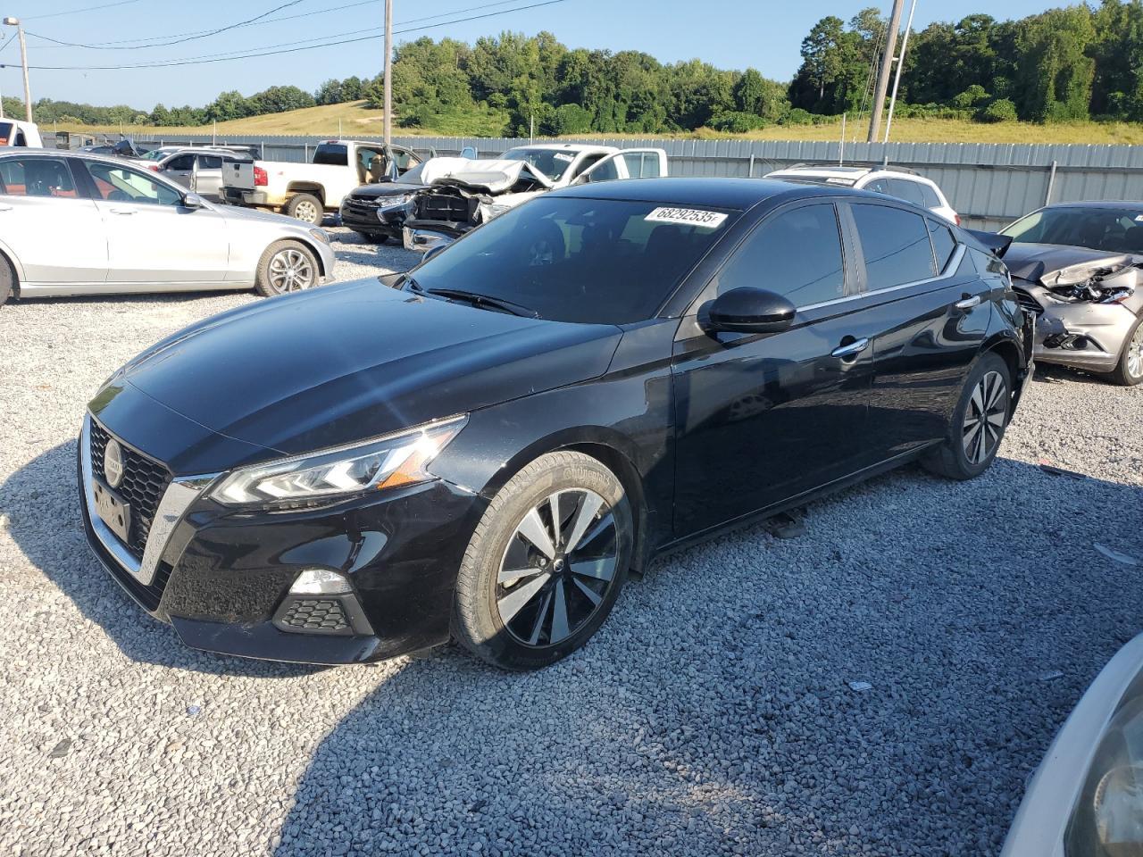 2022 Nissan Altima Sv