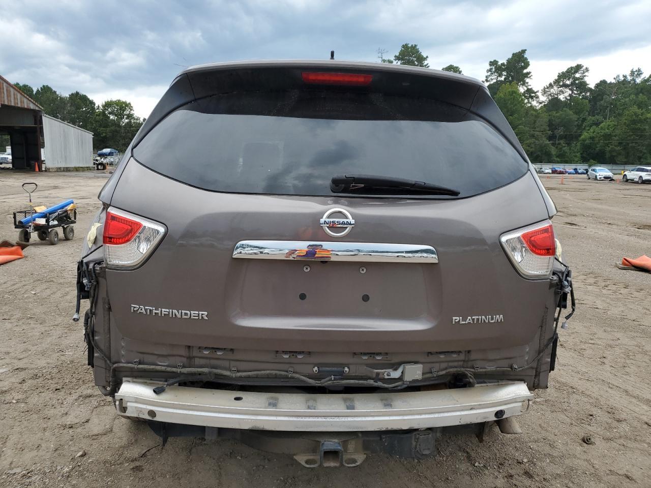 2014 Nissan Pathfinder S - Image 6