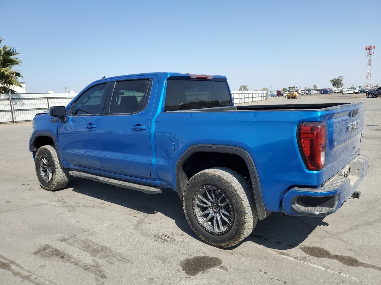2023 GMC Sierra K1500 Elevation - Фото 2