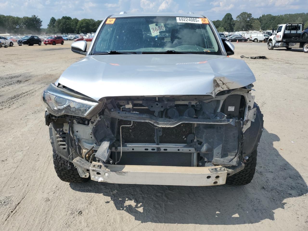 2018 Toyota 4Runner Sr5/Sr5 Premium - Image 5