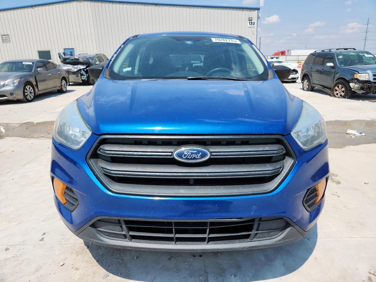 2017 Ford Escape S - Фото 5