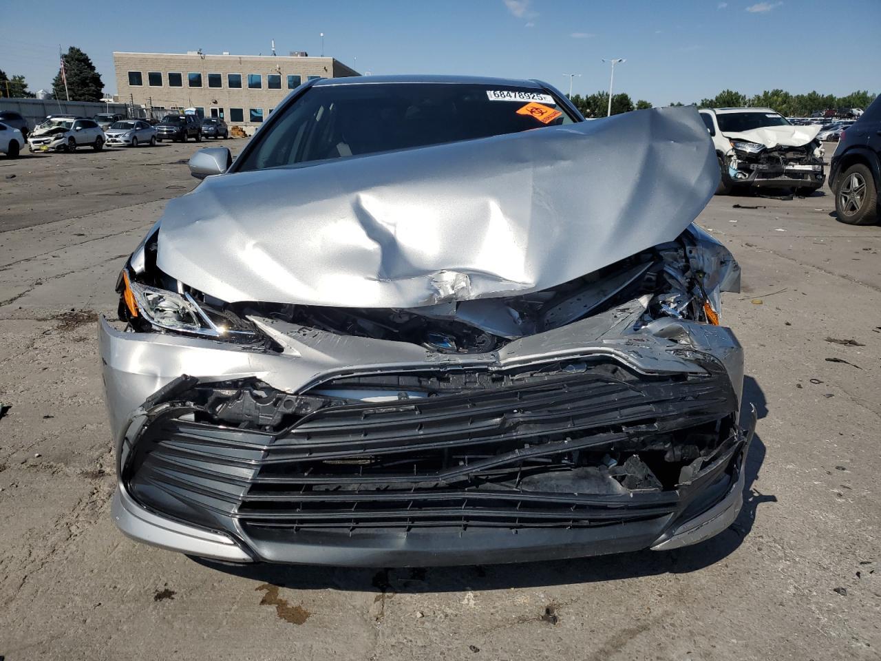 2023 Toyota Camry Le - Image 5