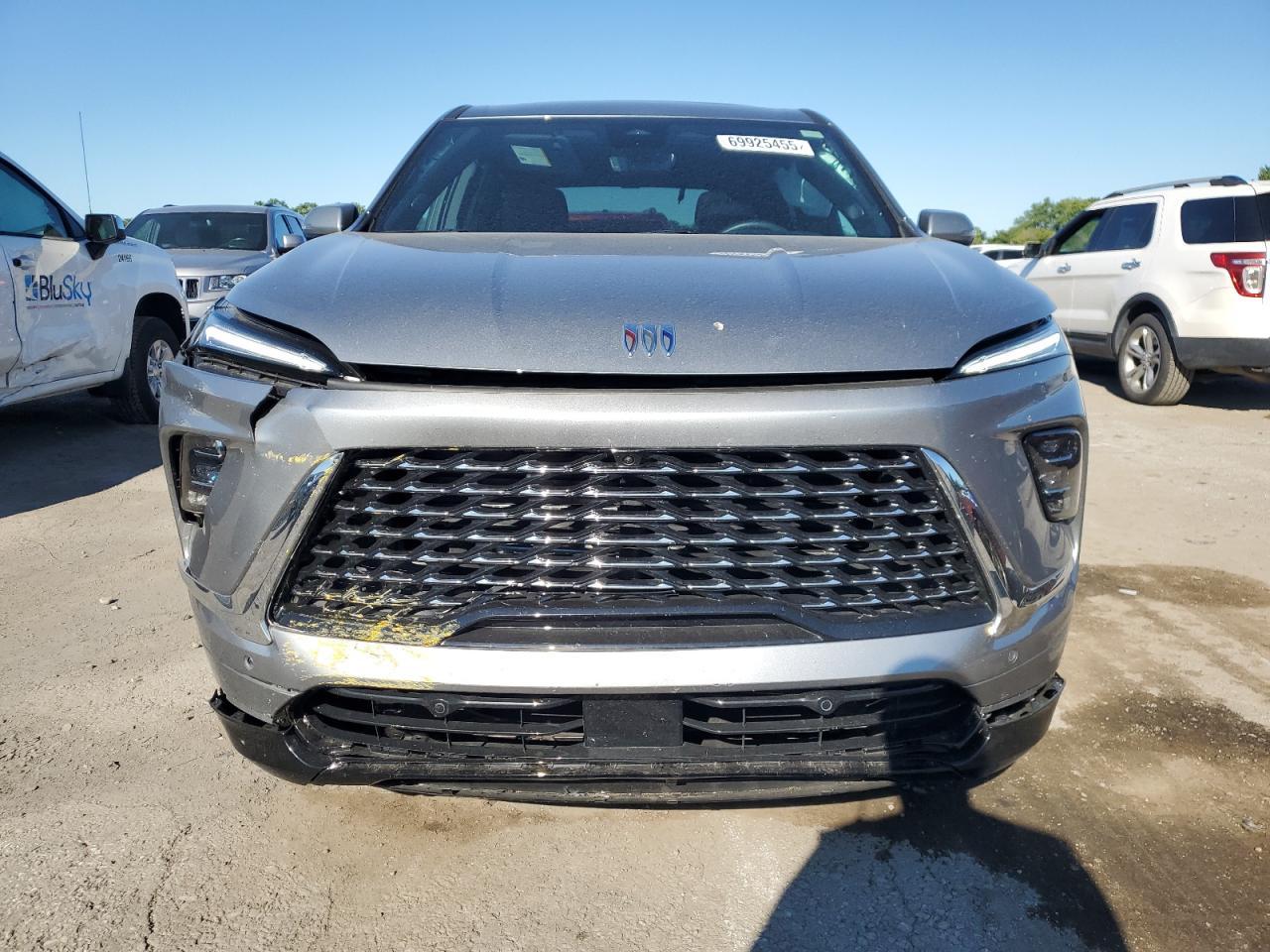 2025 Buick Enclave Avenir - Image 5