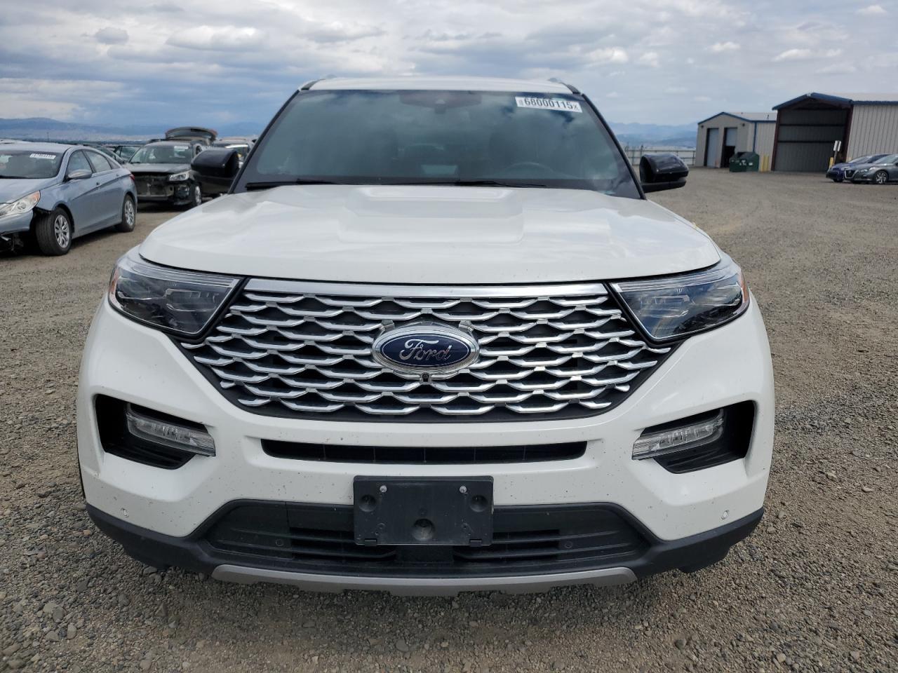 2021 Ford Explorer Platinum - Image 5