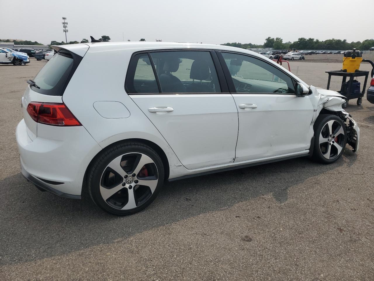 2016 Volkswagen Gti S/Se - Фото 3
