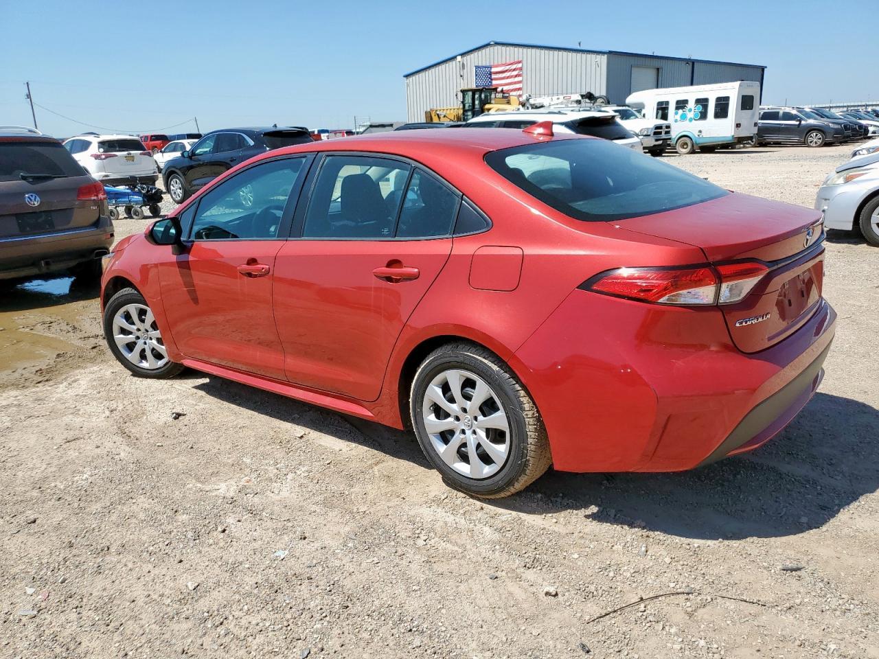 2021 Toyota Corolla Le - Фото 2
