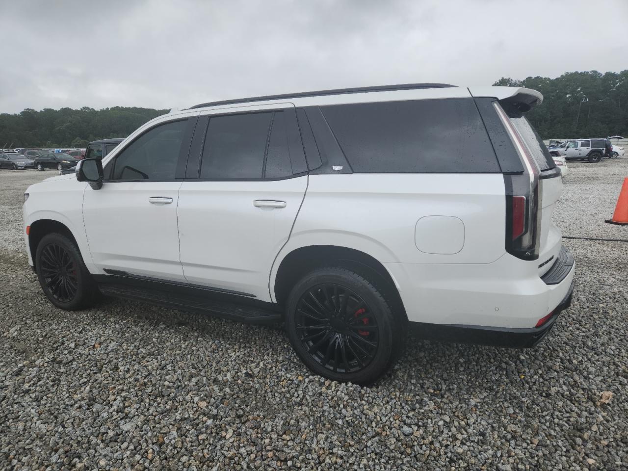 2021 Cadillac Escalade Premium Luxury - Image 2