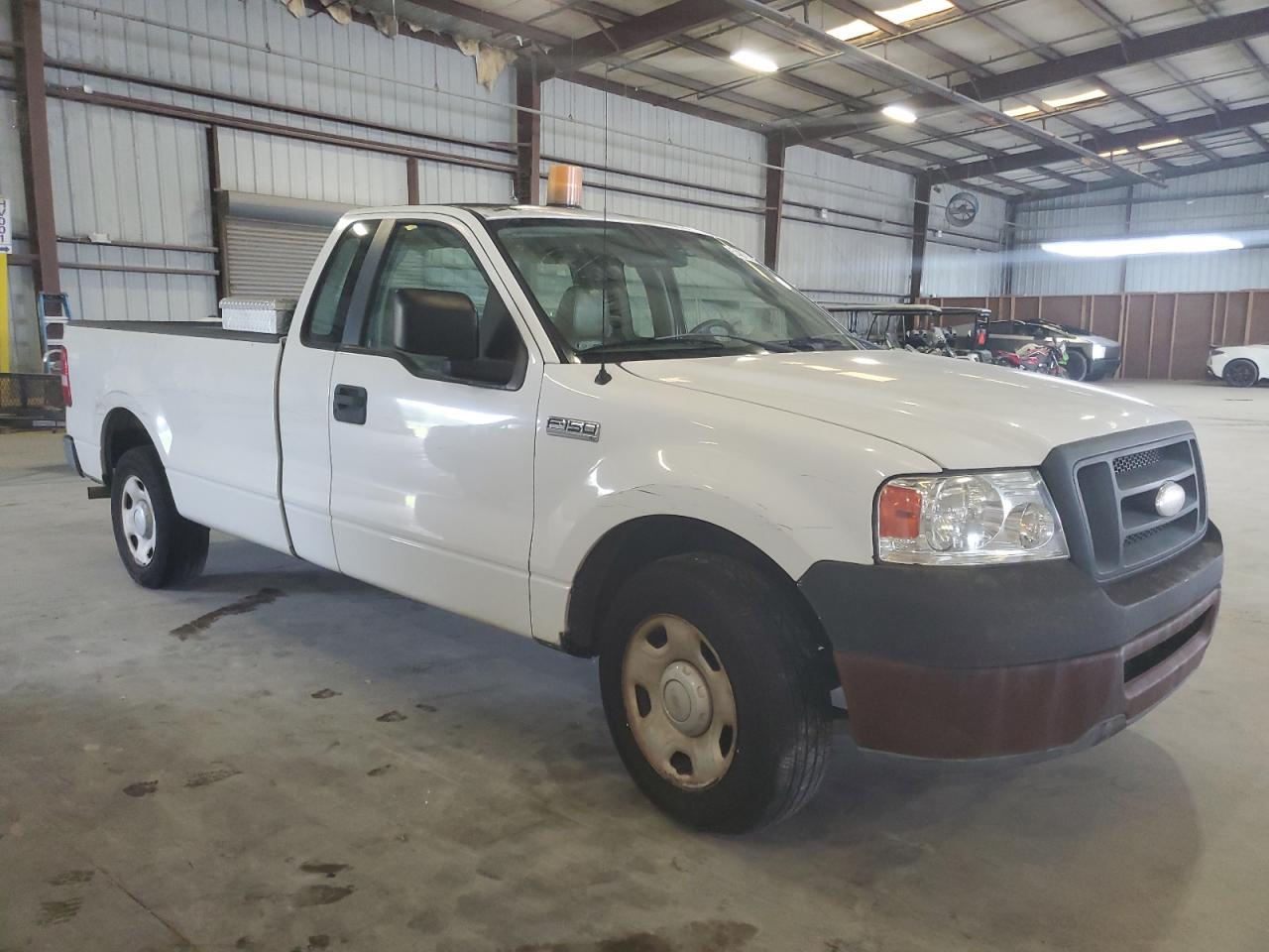 2008 Ford F150 - Image 4