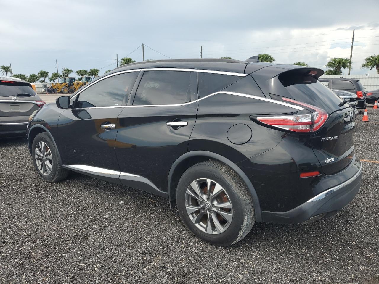 2018 Nissan Murano S - Image 2