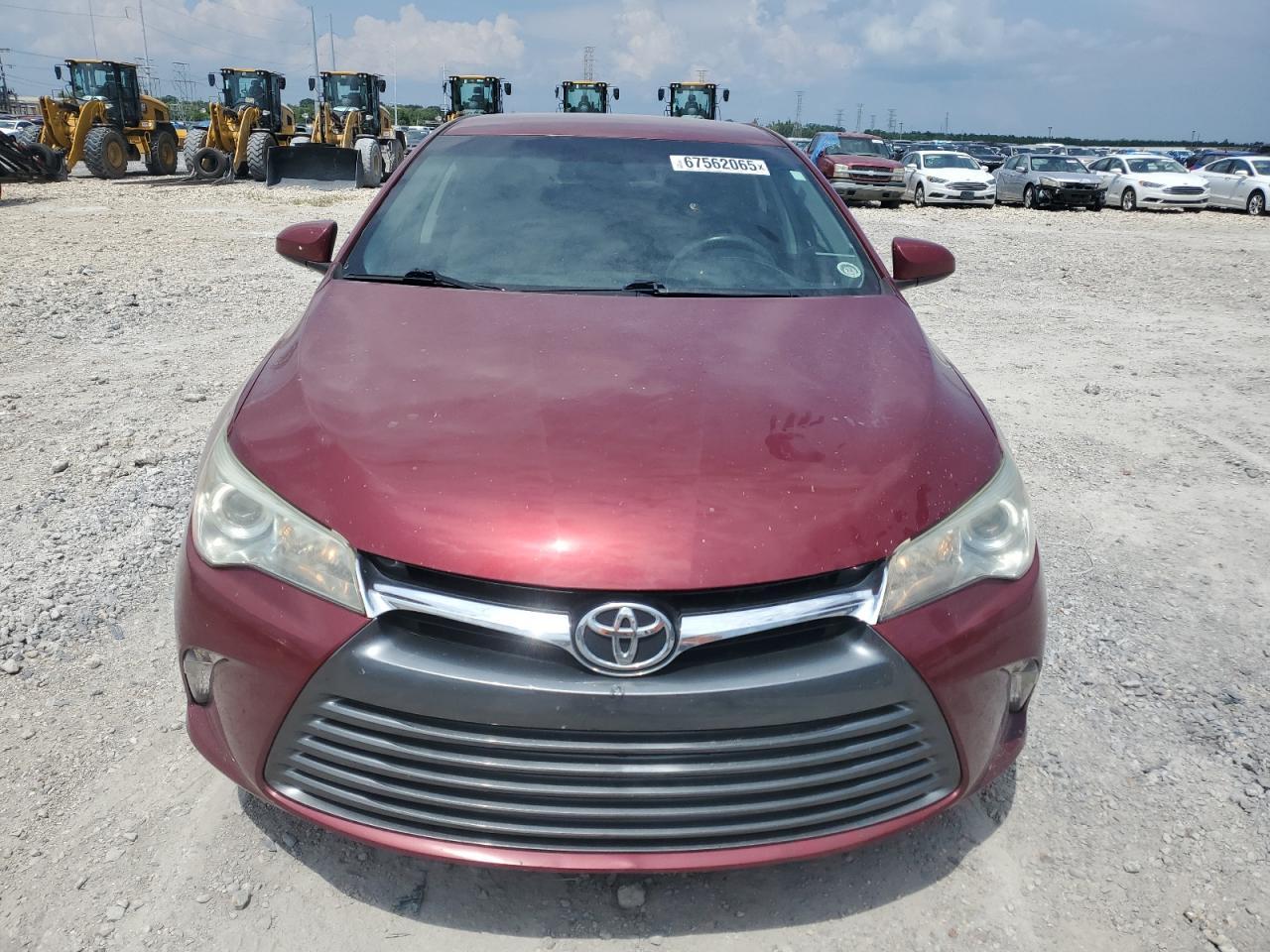 2017 Toyota Camry Le - Фото 5