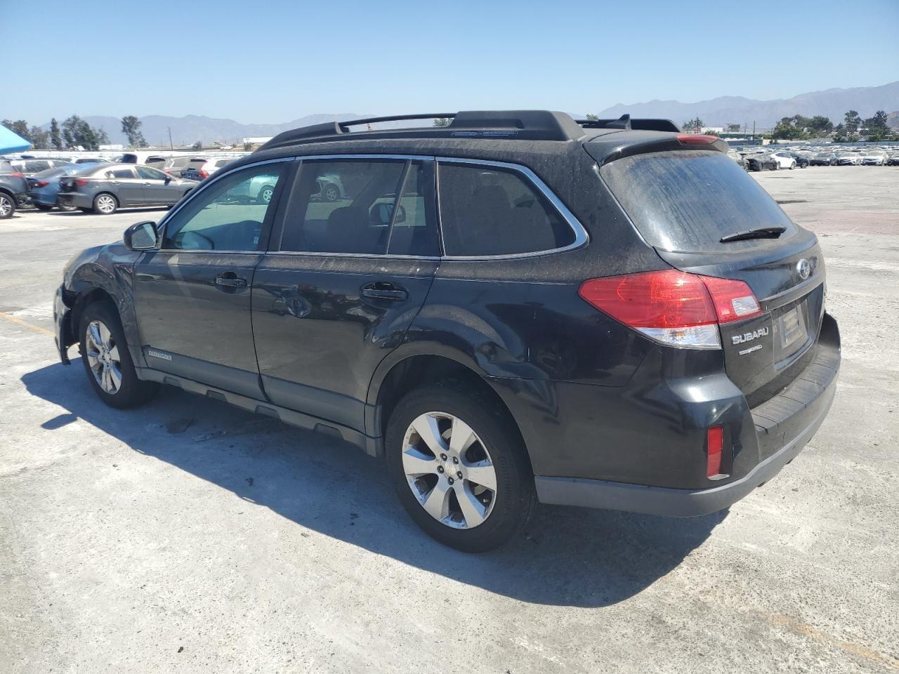 2011 Subaru Outback 2.5I Limited - Фото 2