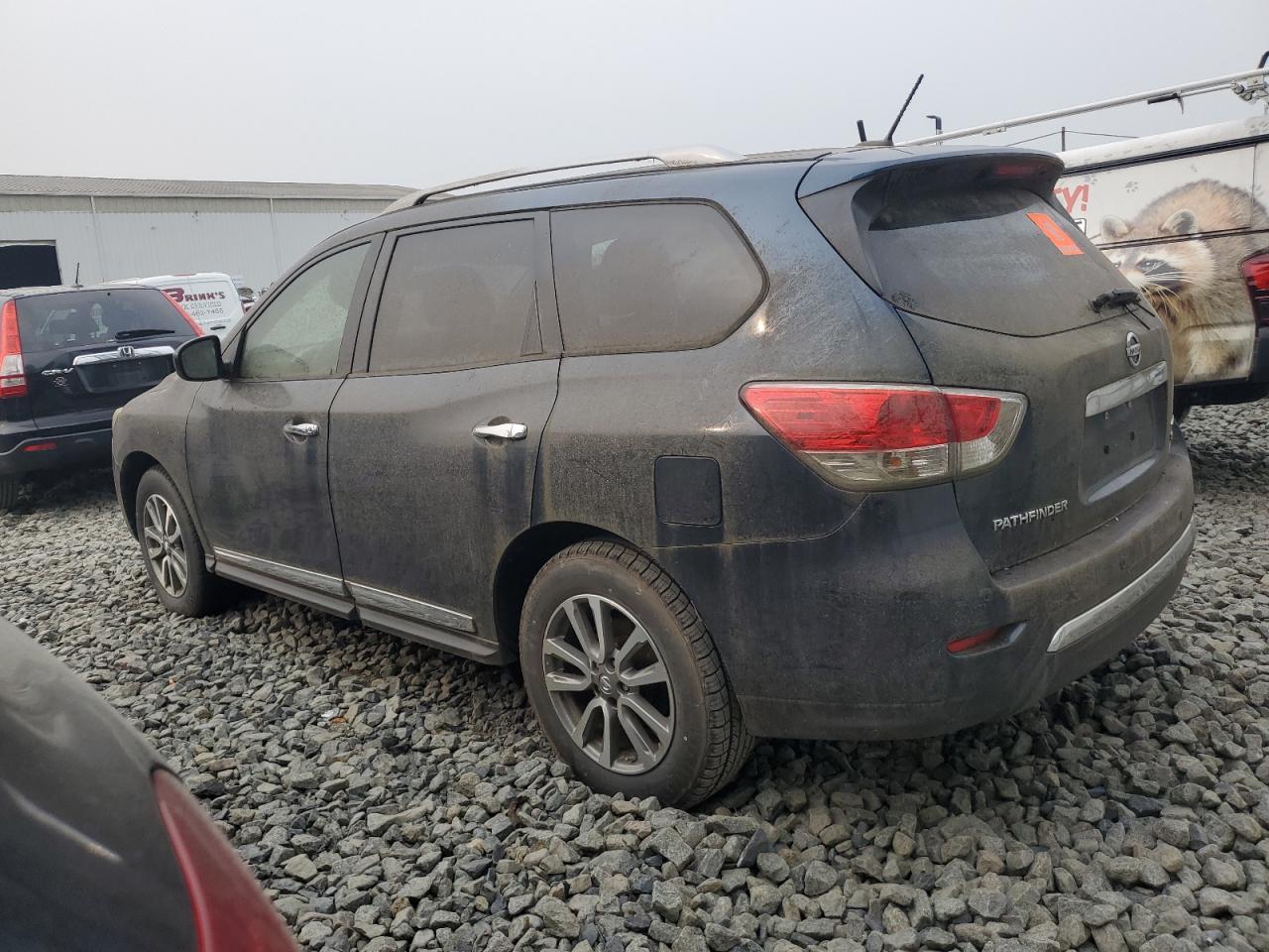 2014 Nissan Pathfinder S - Фото 2