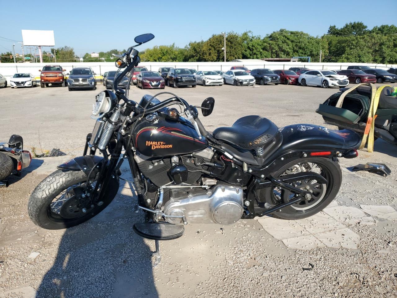 2009 Harley-Davidson Flstsb - Фото 3