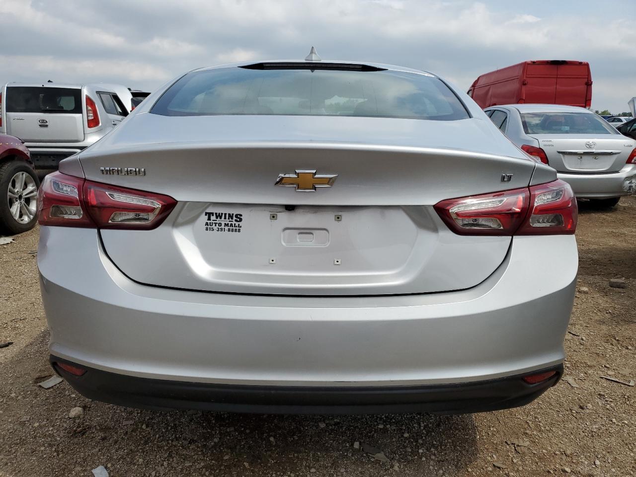 2020 Chevrolet Malibu Lt - Image 6