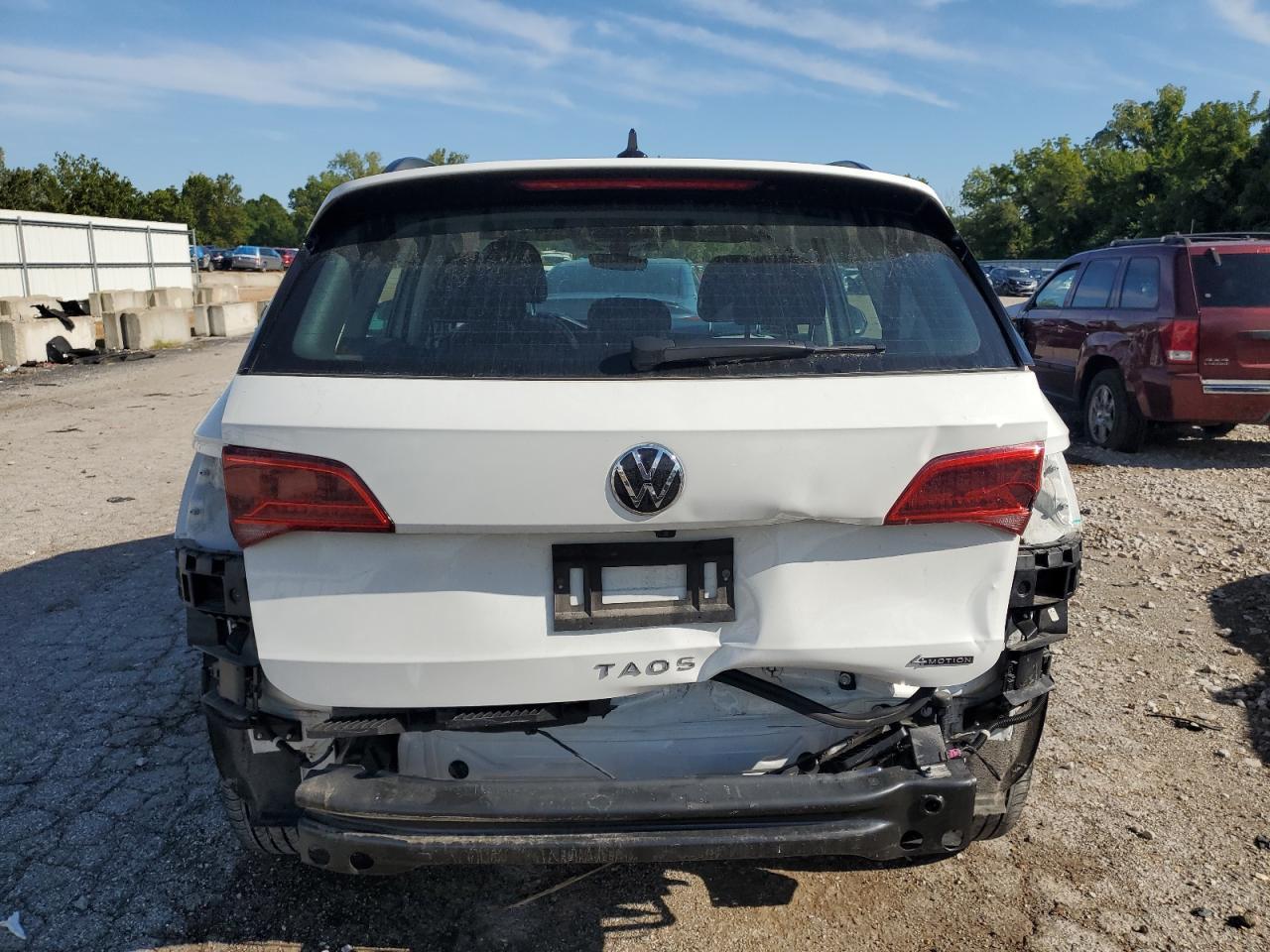 2023 Volkswagen Taos S - Фото 6