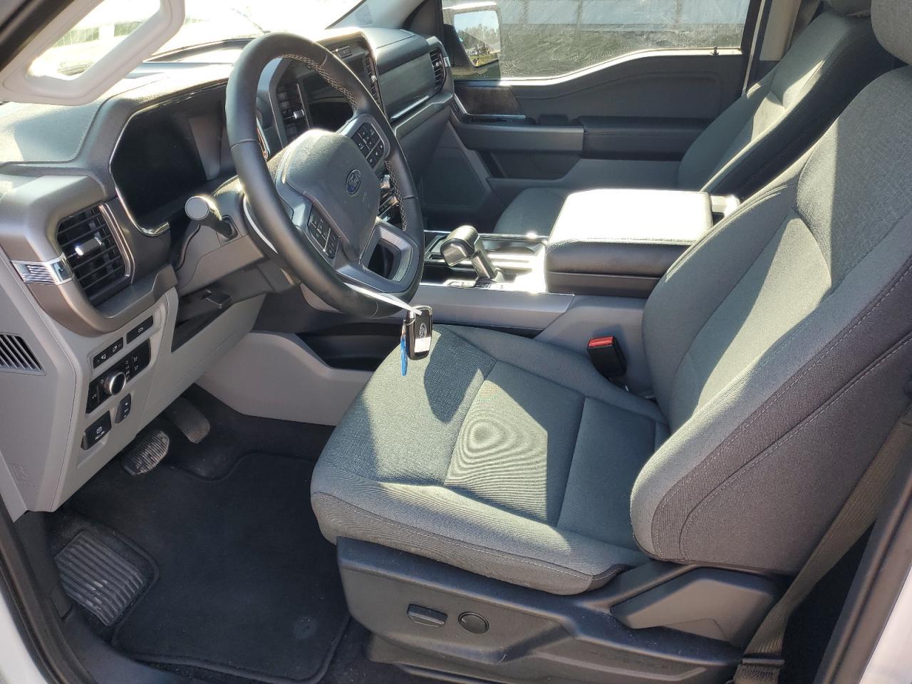 2024 Ford F150 Lightning Xlt - Фото 7