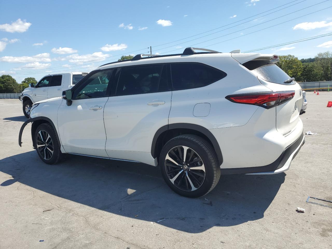 2021 Toyota Highlander Xse - Фото 2