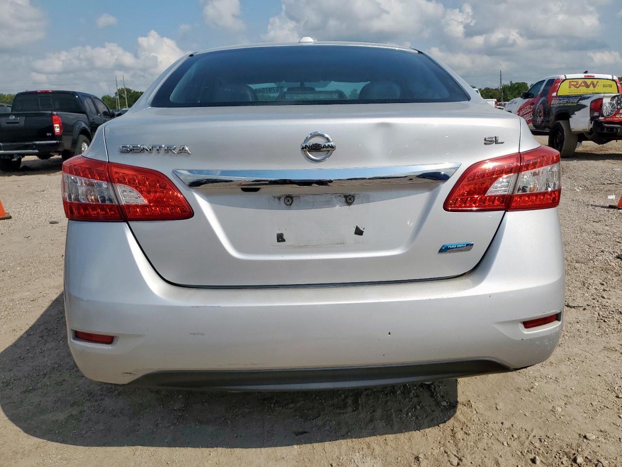 2013 Nissan Sentra S - Image 6
