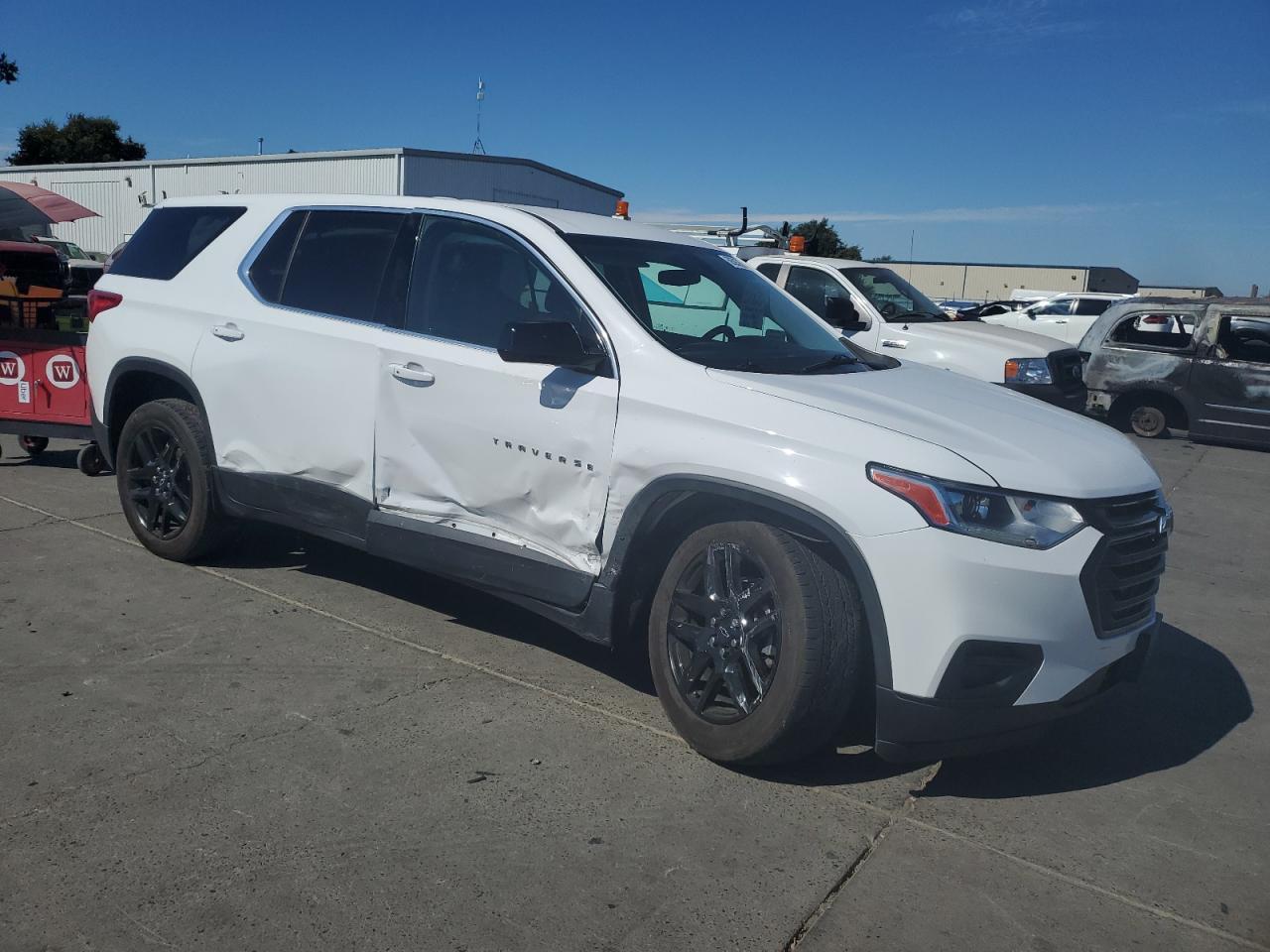 2020 Chevrolet Traverse Ls - Image 4