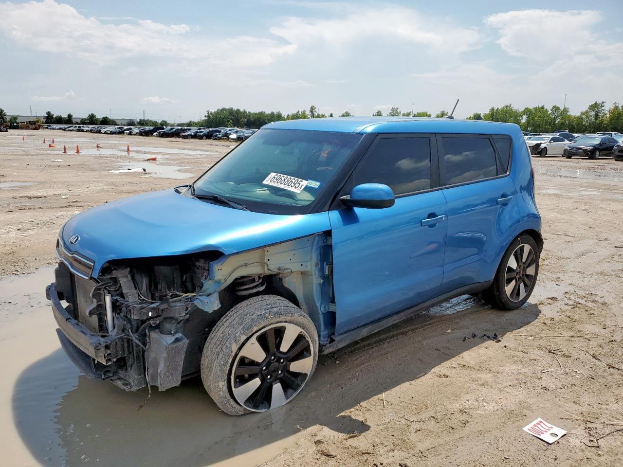 2019 Kia Soul +