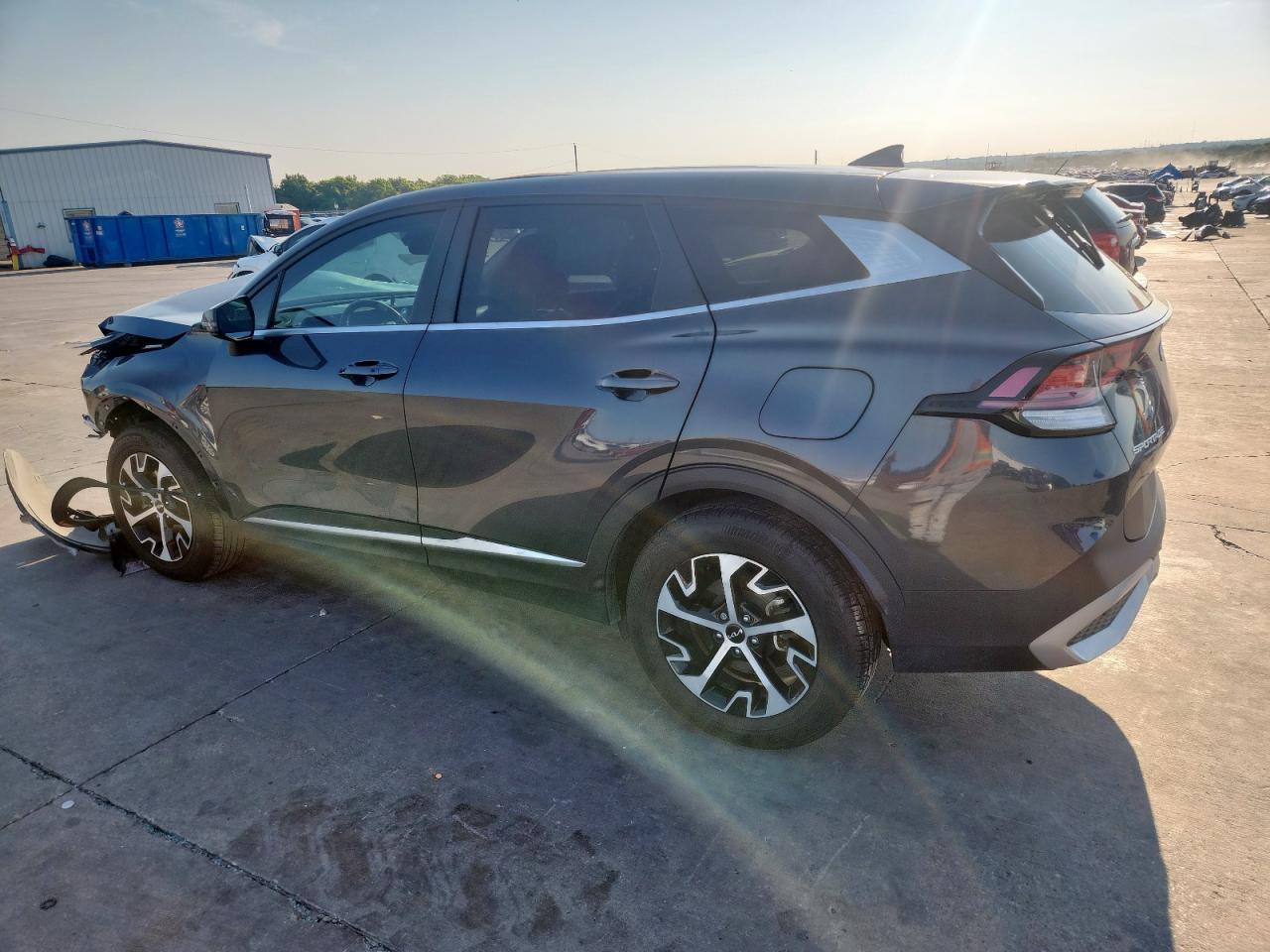 2023 Kia Sportage Ex - Image 2