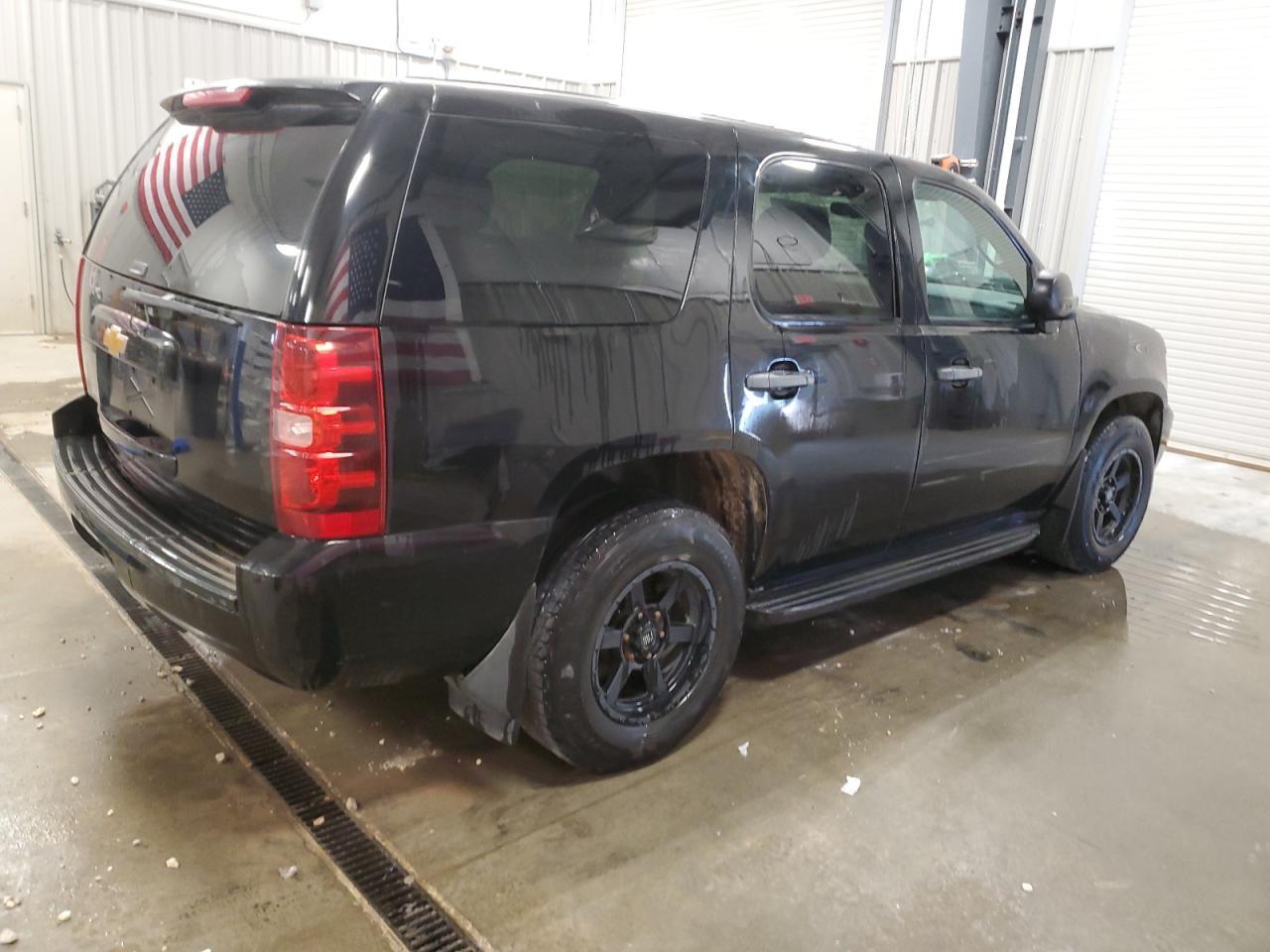 2012 Chevrolet Tahoe Police - Image 3