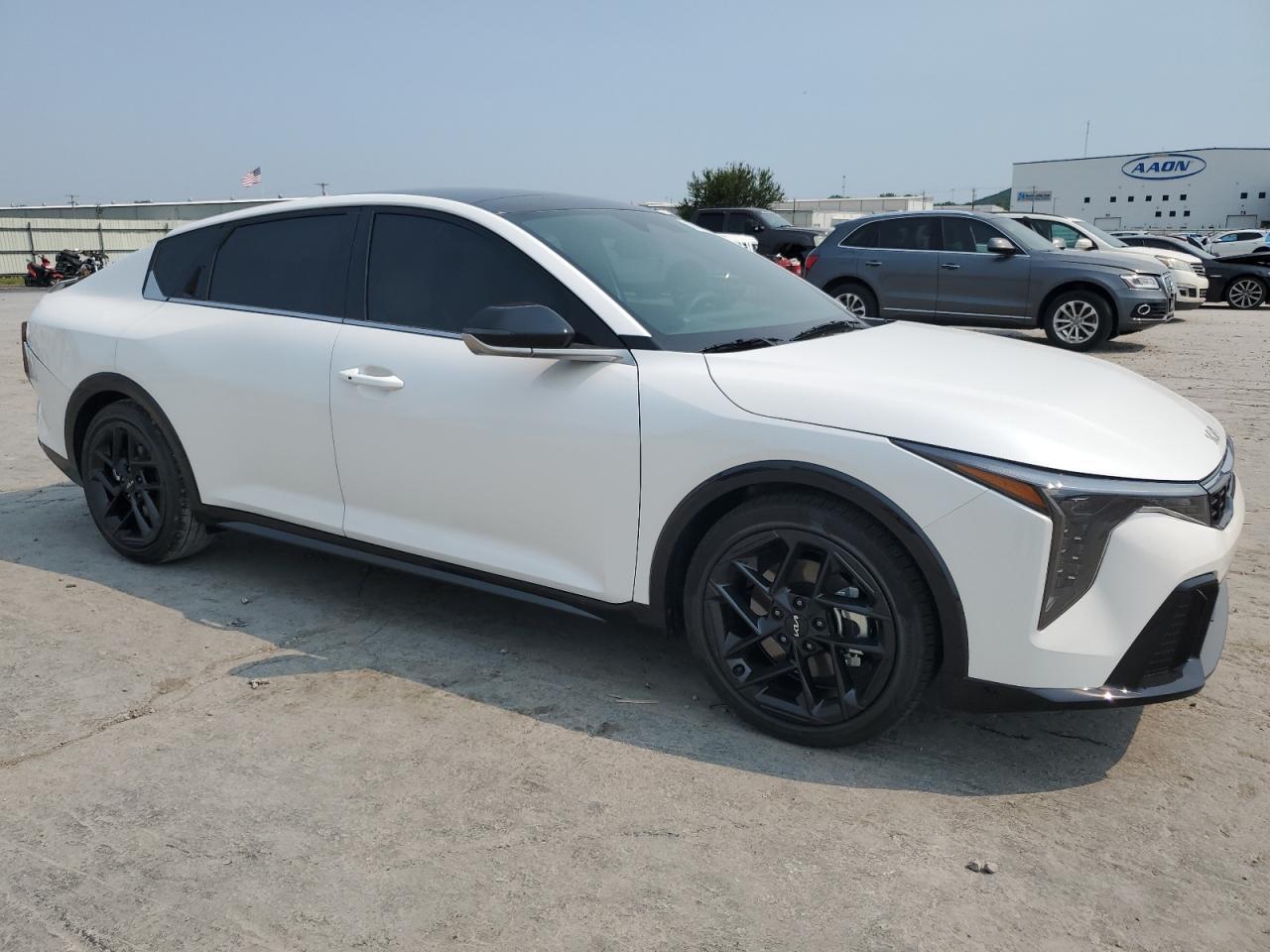 2025 Kia K4 Gt-Line Turbo - Image 4