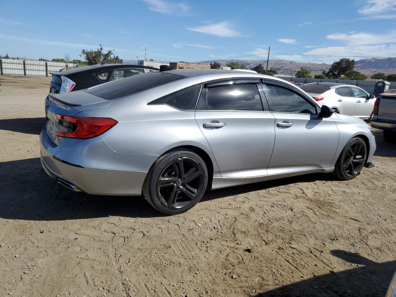 2021 Honda Accord Sport - Image 3