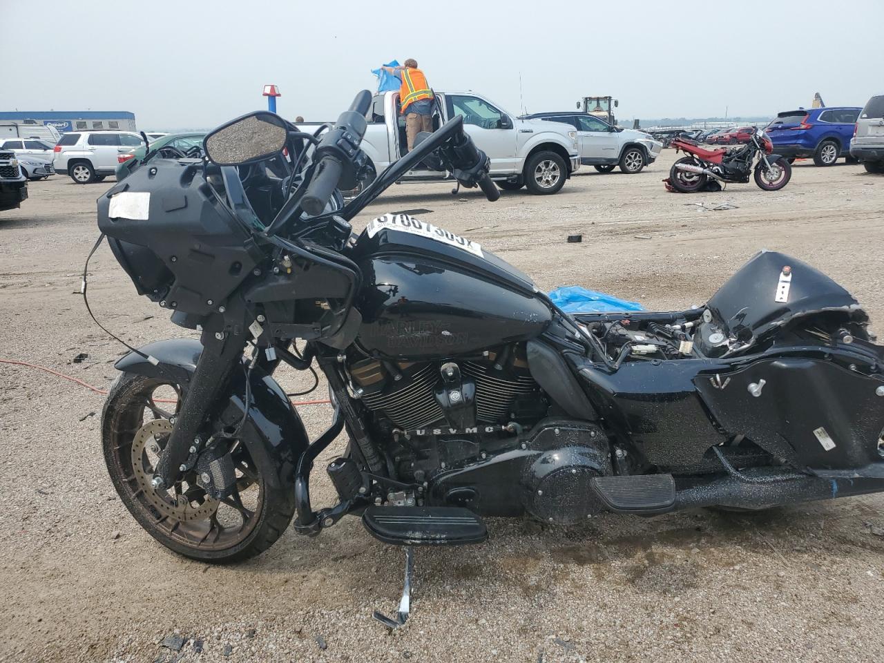 2022 Harley-Davidson Fltrxst - Фото 3