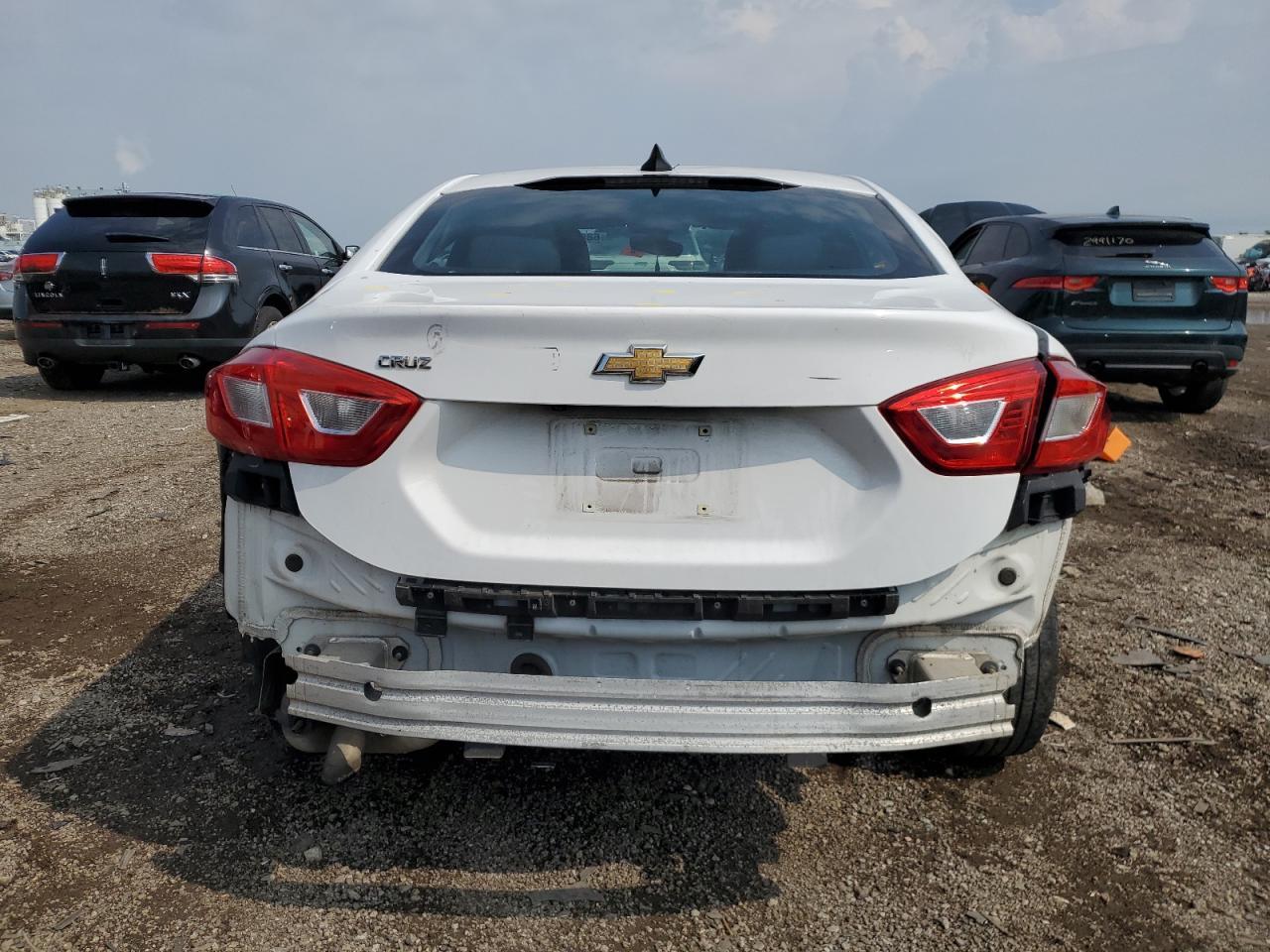 2019 Chevrolet Cruze - Фото 6