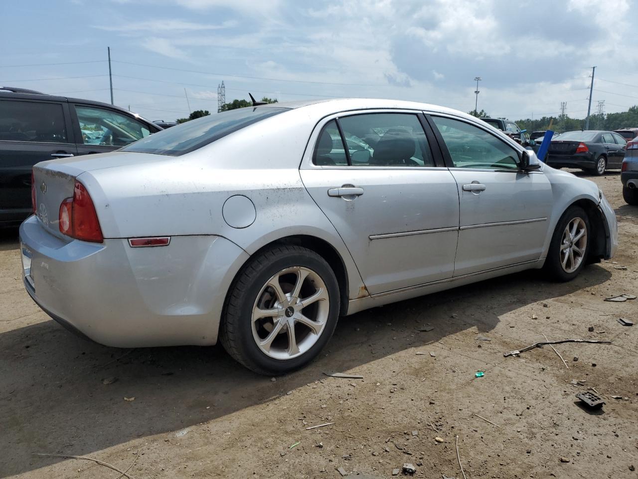 2010 Chevrolet Malibu 2Lt - Image 3
